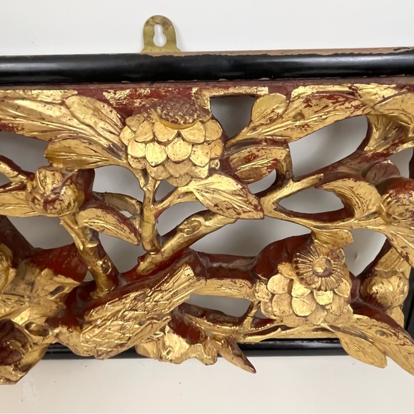 Asian Hand Carved Gilt Wooden Bird Floral Art Hanging 13” x 8” Wall Panel Decor - Picture 5 of 16